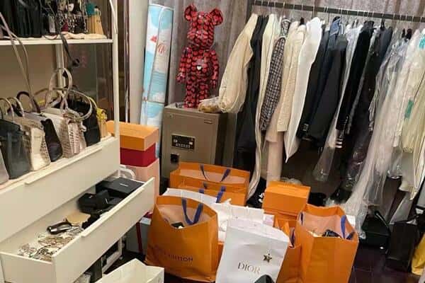 抚顺市顺城回收一线品牌衣服